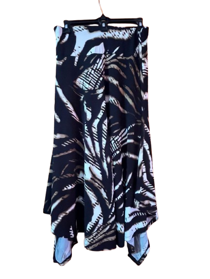 Black, White, Brown Skirt -L
