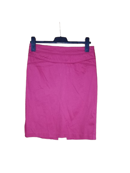 Red Knee Length Skirt-M