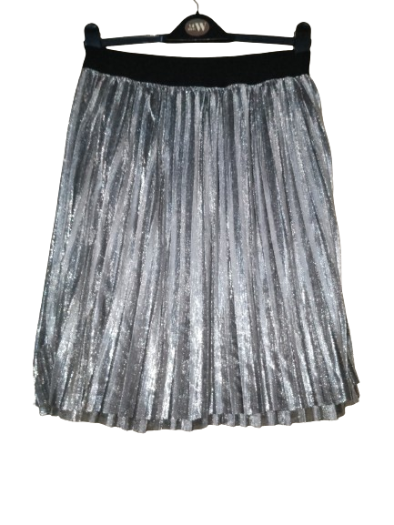 Silver &amp; Black Love Fire Pleated Skirt - L