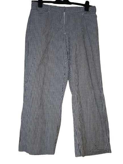 Black &amp; White Briggs New York 3/4 Pants - S