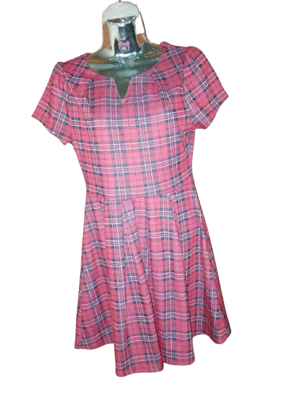 Red Plaid Short Sleeve Dress - M