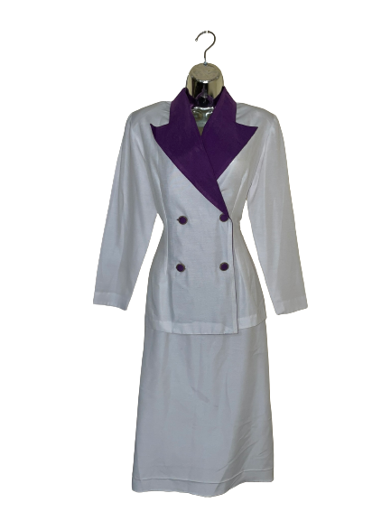 Long Sleeve White Skirt Suit with Purple Lapels - M